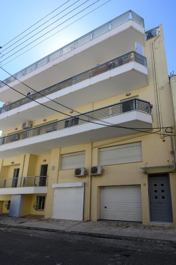 Myrto Luxurious Top Floor Studio Kalamata Exterior foto