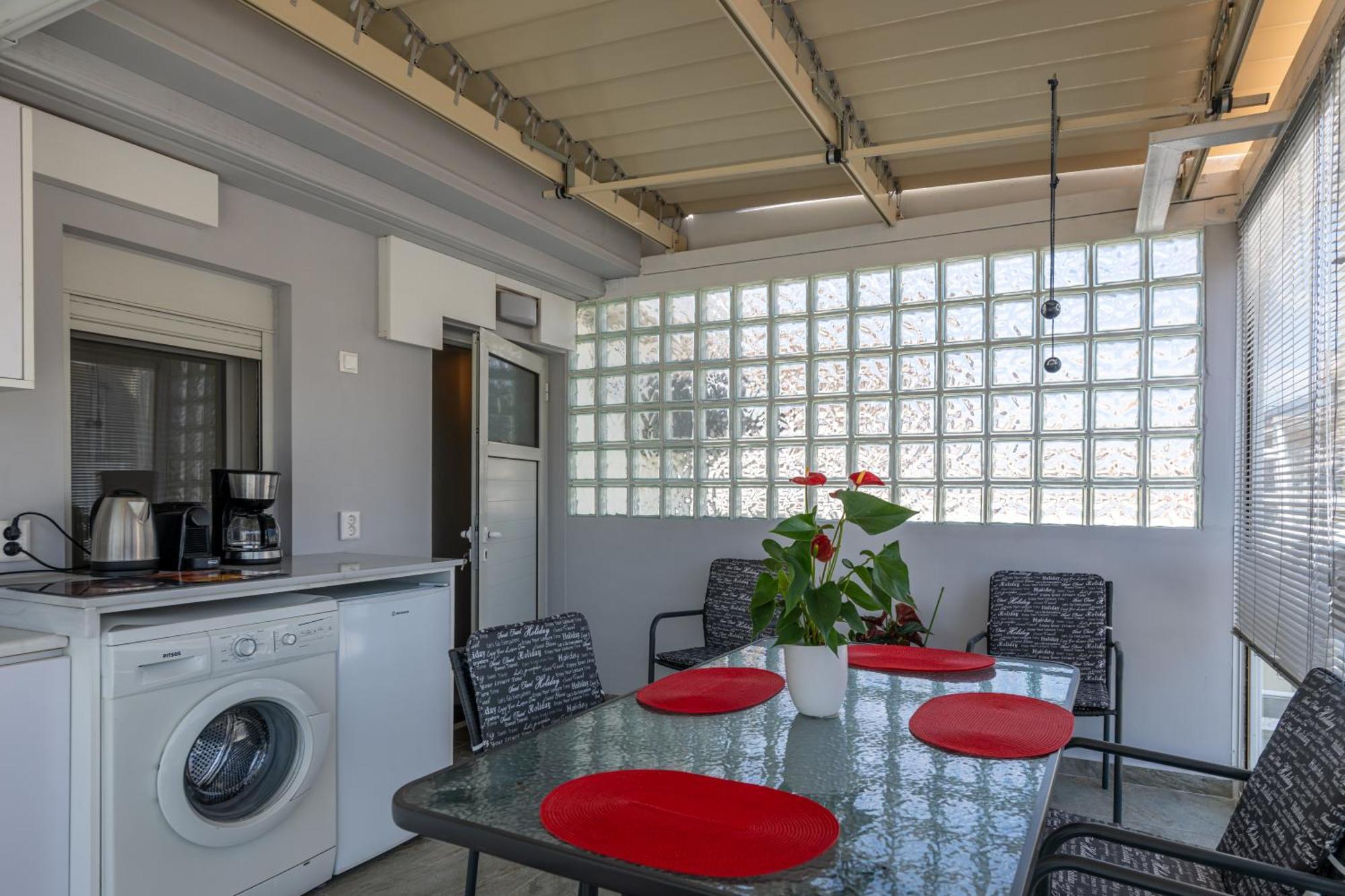 Myrto Luxurious Top Floor Studio Kalamata Exterior foto